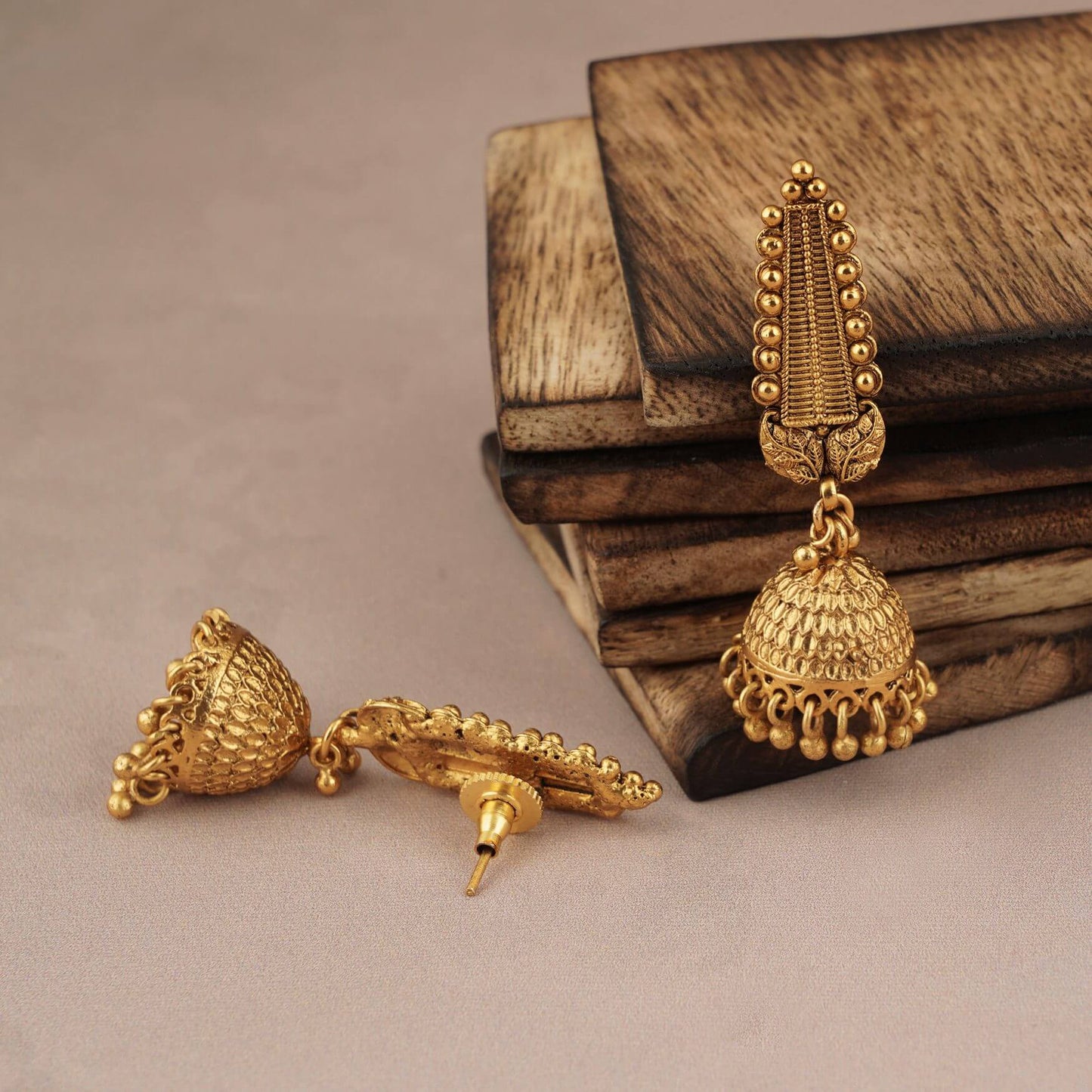 CUTE GOLD PLATED JHUMKA EARRING