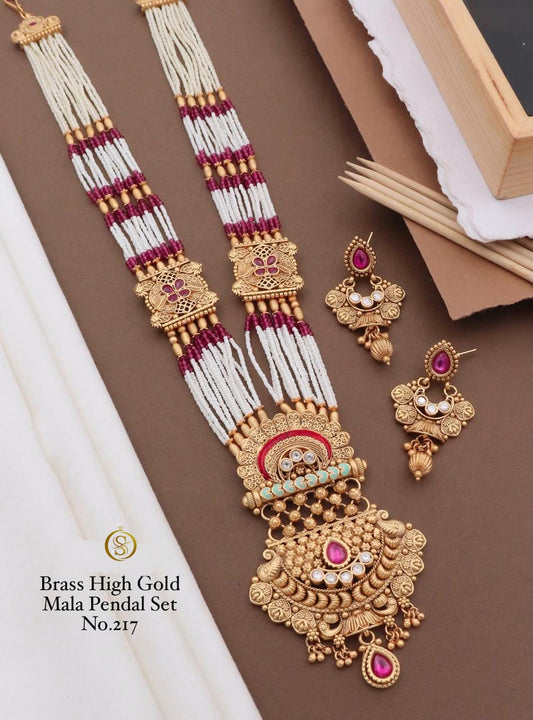 Beautiful Brass High Gold Antique Necklace-set